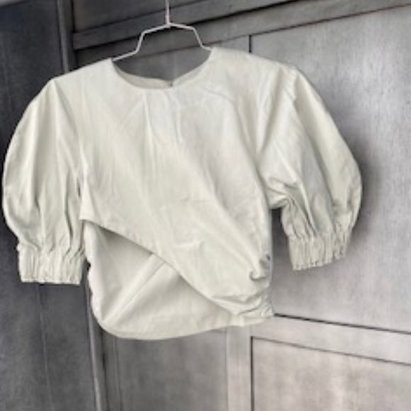 Cropped Top - Picture 3 of 4